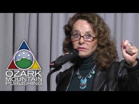 Military Whistleblower Revelations about UFOs &amp; An Alien Presence - Linda Moulton Howe