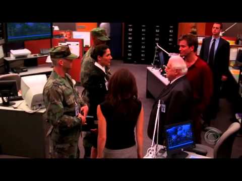 NCIS - Medal of Honor (English)