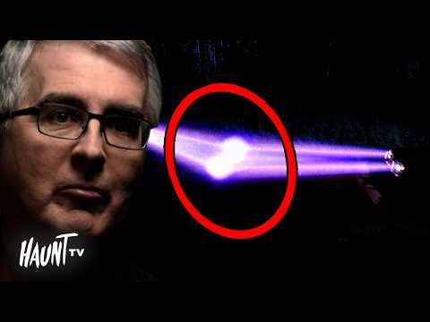 Extraordinary UFO Cases That Defy Explanation | Close Encounters S1 Marathon