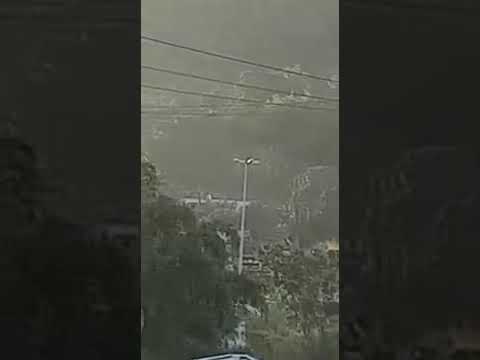 INCREDIBLE VIDEO TAKEN OVER CAMPO GRANDE BRAZIL OF A UFO FLYING SUPER LOW AND POSSIBLY LANDING!